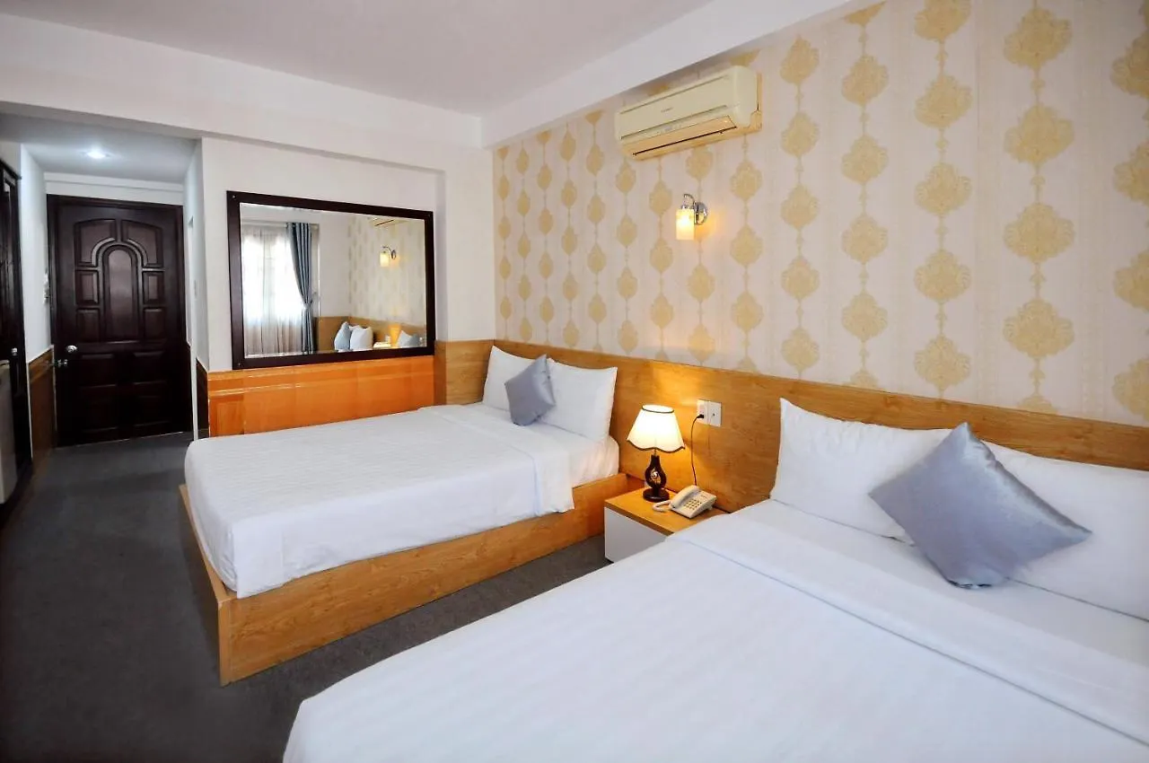 ***  Selena Hotel Vietnam
